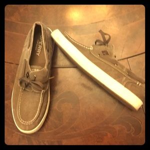 Sperry’s STS 14363 Wahoo 2 eyed chocolate canvas